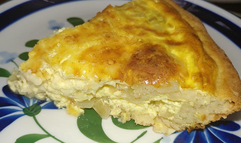 onion quiche with yeast crust